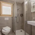 Renove A 公寓 格里门茨